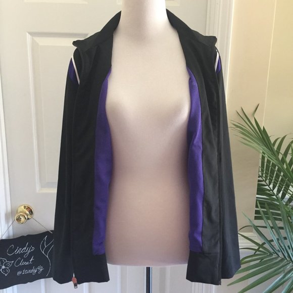 Reebok Black Athletic Exercise Lightweight Jacket - Picture 4 of 9